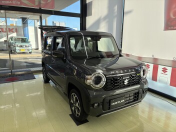 人気車種２台展示中！！！